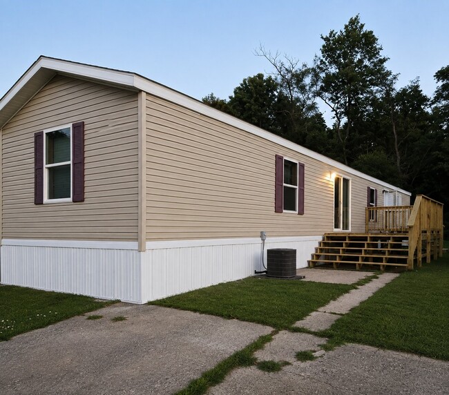 Building Photo - 97 Deerwood Park