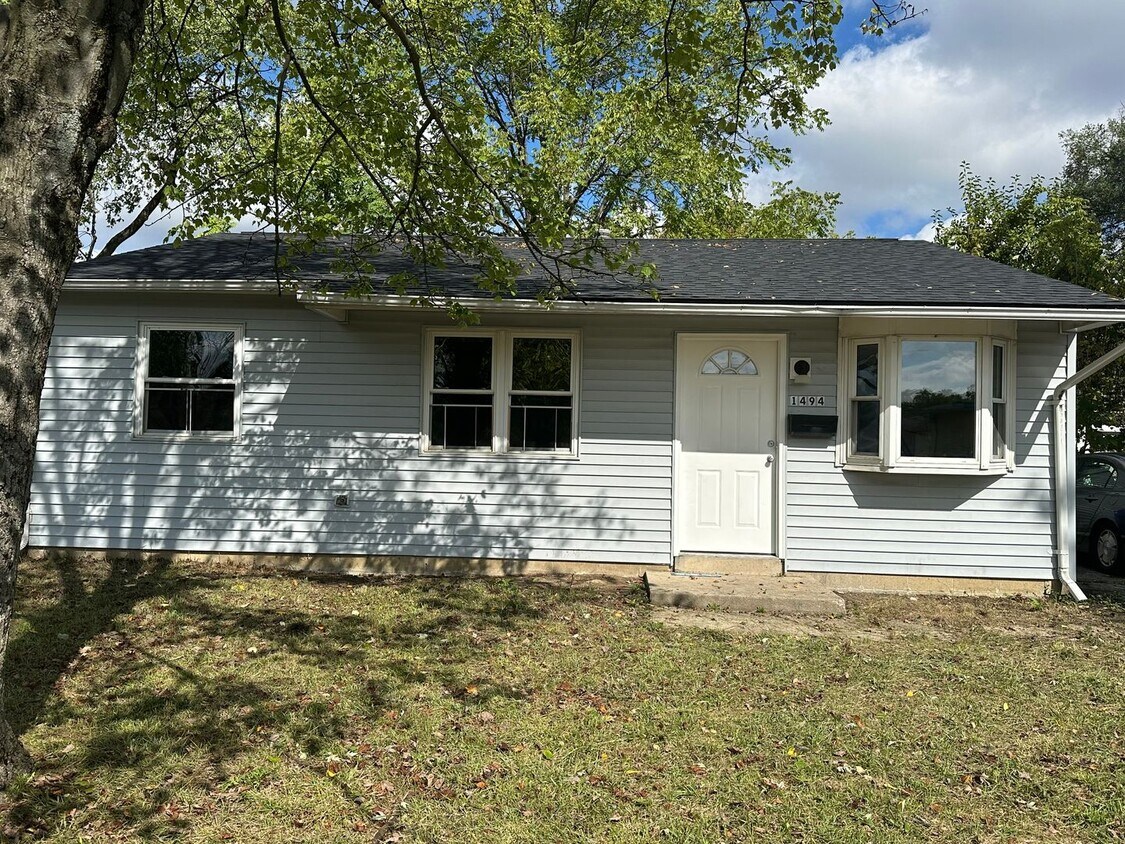 Primary Photo - Spacious 3-Bed/1-Bath Home in Columbus: Yo...