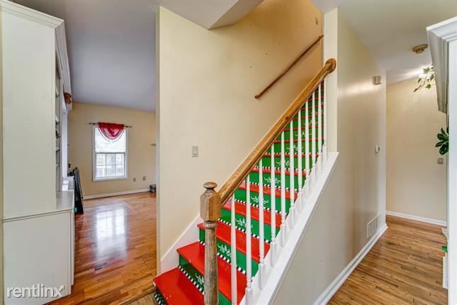 Building Photo - 3 br, 2 bath House - 9481 Grace Lake Drive