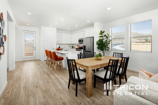 Foto del edificio - 2431 Snowbrush Ct