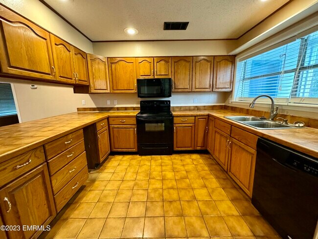 Building Photo - 4173 Wild Duck Dr