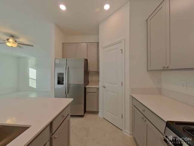 Building Photo - 34028 Sky Blossom Cir