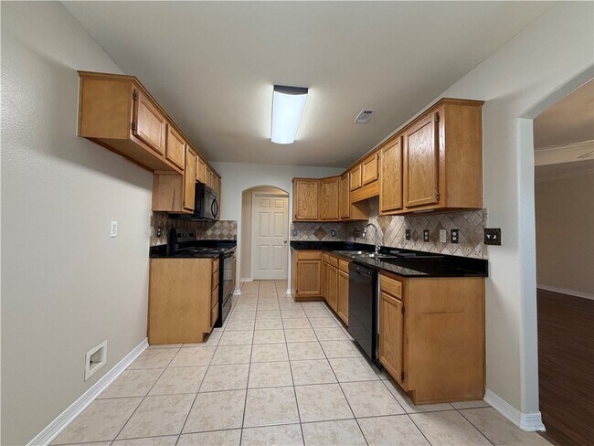 Foto del edificio - 350 Beasley Dr
