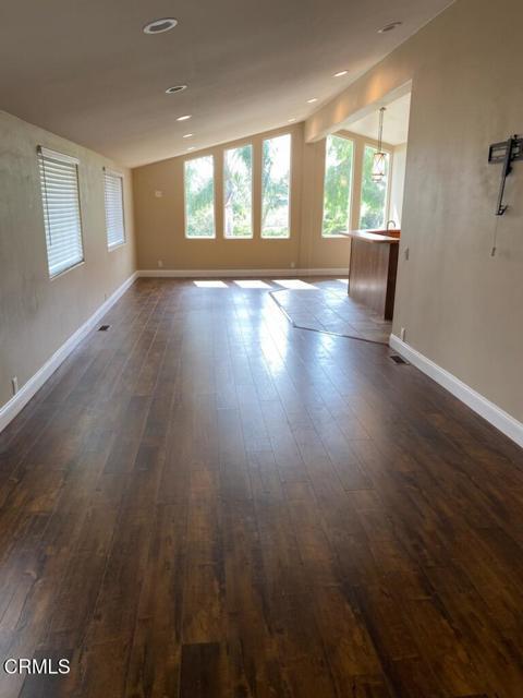 Building Photo - 10729 Citrus Dr