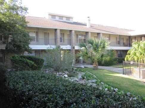 Foto del edificio - 3030 S Broadway St