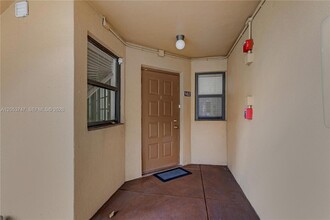 Building Photo - 15545 Miami Lakeway N