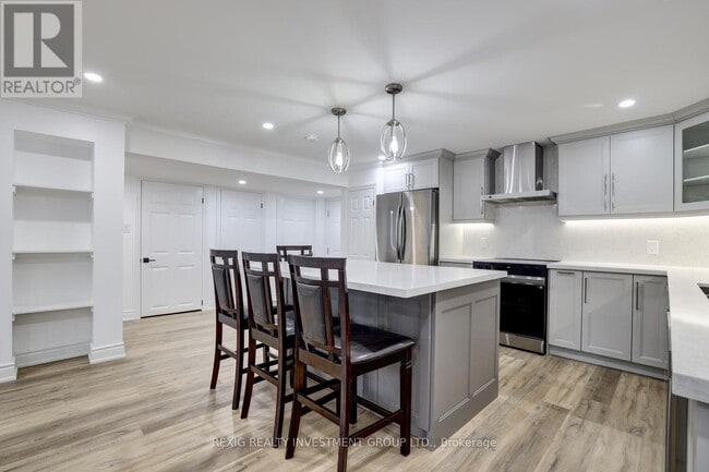 Photo du bâtiment - 7026 Lessard Ln