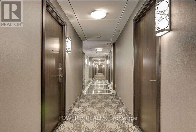 Photo du bâtiment - 7608 Yonge St