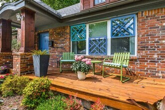 Building Photo - 807 Kidd Springs Dr