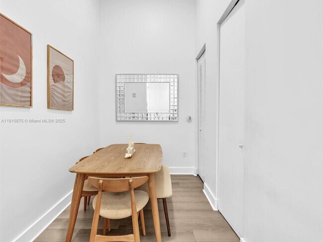 Foto del edificio - 2200 NE 4th Ave