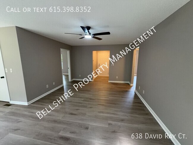 Foto del edificio - 638 David Ray Ct