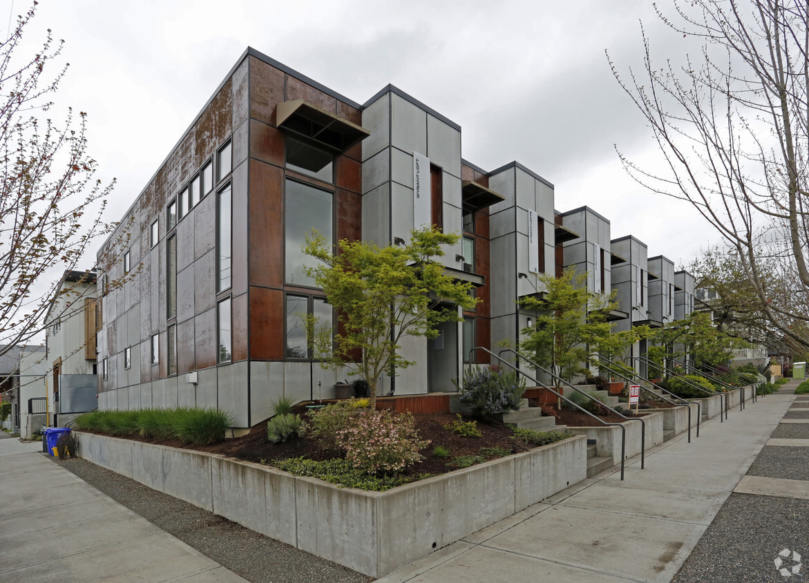 Primary Photo - Wygant Lofts