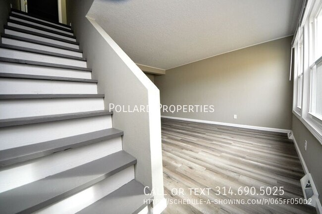 Building Photo - 307 Granada Drive-