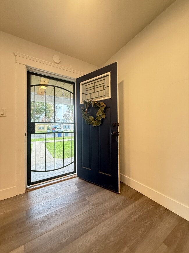 Foto del edificio - 43 W 25th St