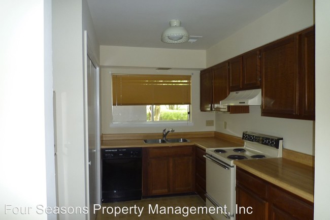 Building Photo - 819 Sardis Cove Dr