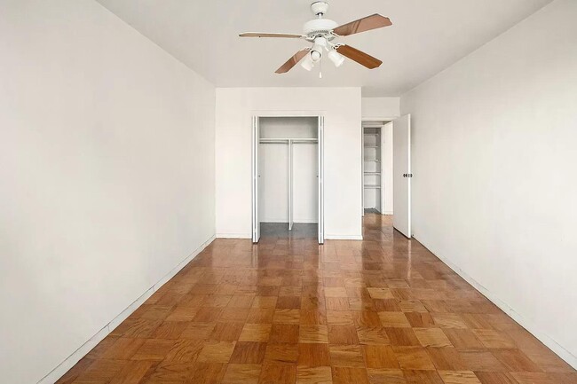 Building Photo - 392 Central Prk W