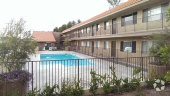Foto principal - 27301 Whites Canyon Rd