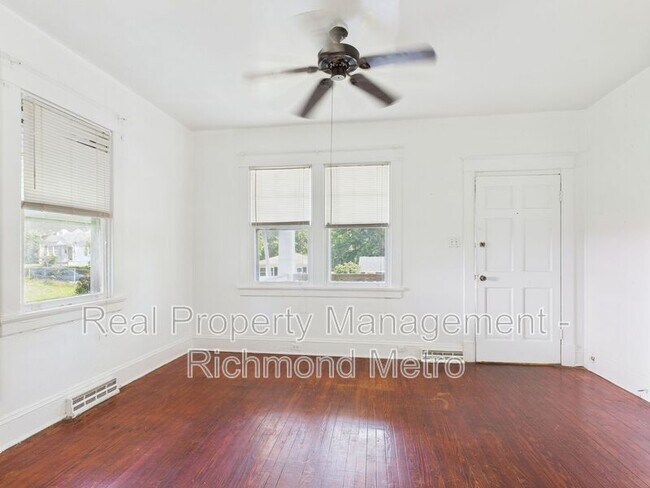 Foto del edificio - 2404 Yorktown Ave