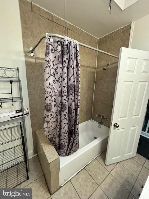 Foto del edificio - 6065 Chester Ave