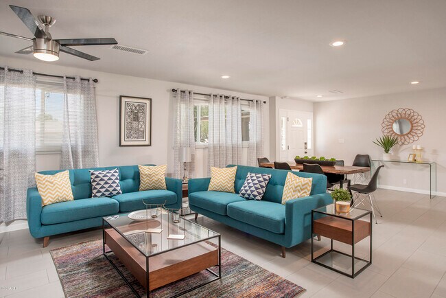Foto del edificio - 8220 E Crestwood Way