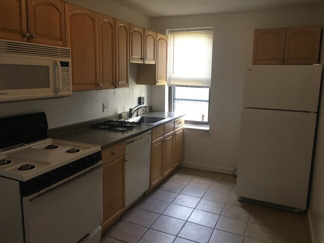 Foto del edificio - 283 W 3rd St