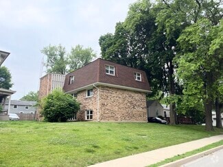 Building Photo - 639 McHenry Ave