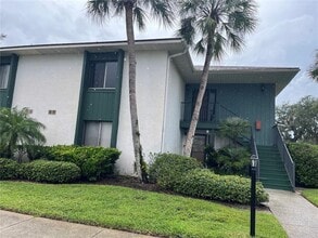 Building Photo - 5 Buck Cir