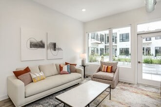 Interior Photo - The Roy