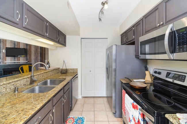 Foto del edificio - 4332 Beasley Ct
