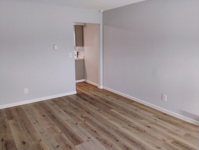 Building Photo - 1708 Becklow Place