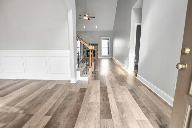 Foto del edificio - Pet Friendly Three Bedroom with Bonus!