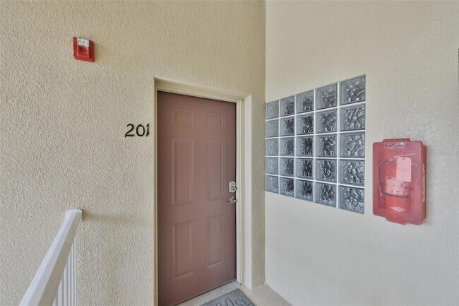 Foto del edificio - 6437 Cypressdale Dr
