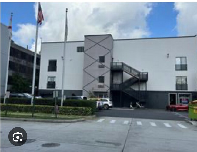 Foto del edificio - 62 W Colonial Dr