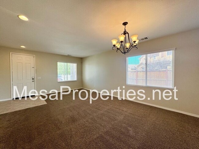 Building Photo - 11845 Elliot Way