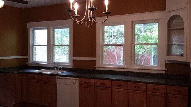 Building Photo - Cute Home for Rent in Ogden