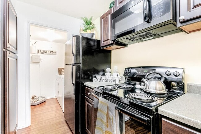 Building Photo - Landmark at Wynton Pointe Apartment Homes