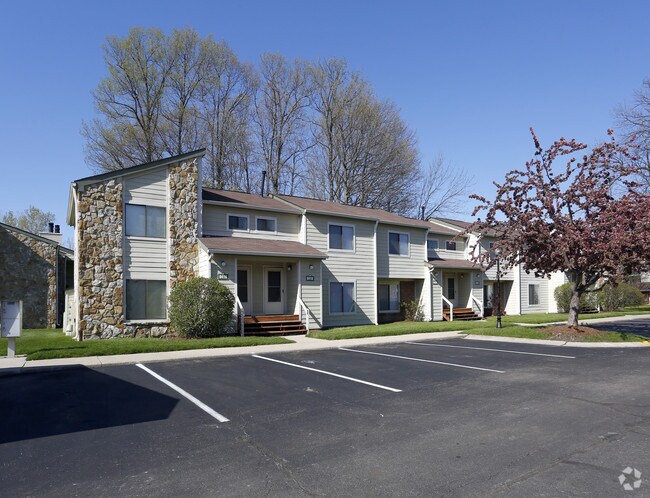 Ahepa 232 I &amp; II Senior Apartments Rentals Indianapolis