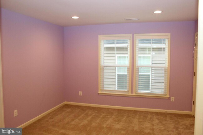 Building Photo - 21241 Walkley Hill Pl