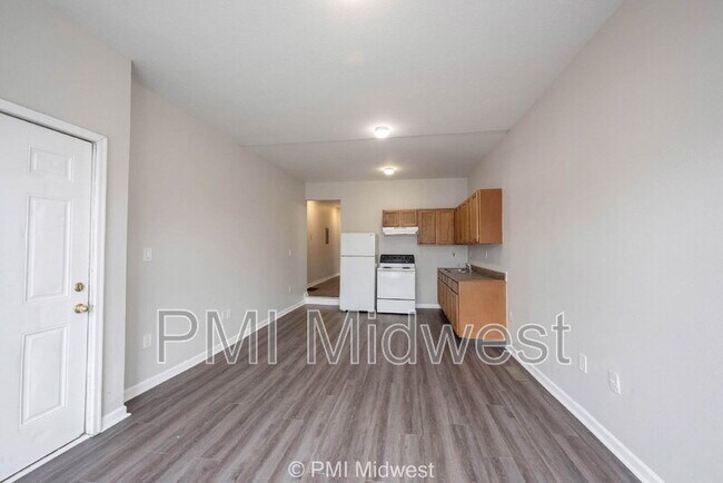 Foto del edificio - 3014 W 10th St