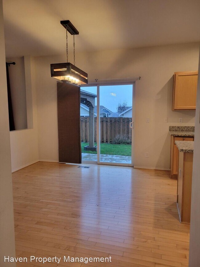 Foto del edificio - 4 br, 2.5 bath House - 6119 Elizabeth Ave SE
