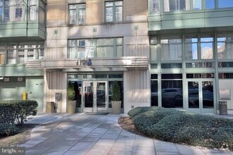 Building Photo - 1150 K St NW