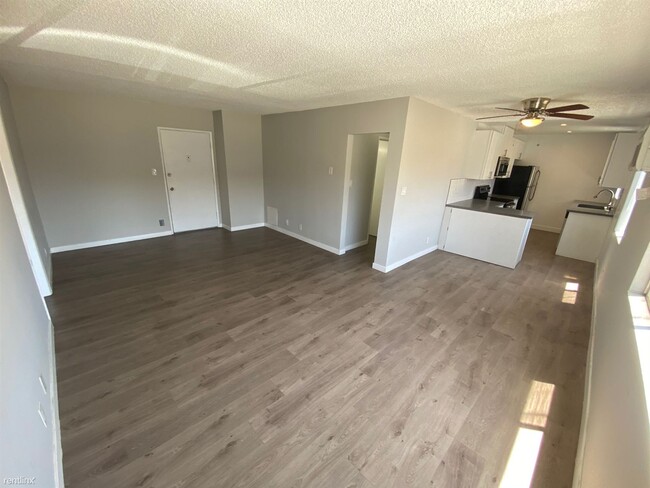 1208 S Norton Ave, Los Angeles, CA 90019 - Room for Rent in Los Angeles ...