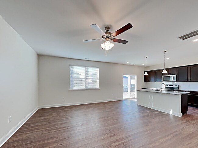 Foto del edificio - 3273 Brierhill Rd