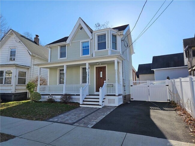 Foto del edificio - 34 Woodland St