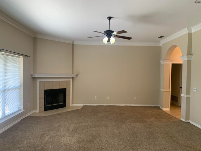 Building Photo - 6037 Laci Ln