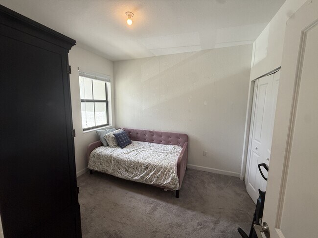 Foto del edificio - 10187 SW 228th Terrace