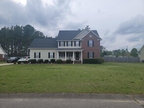 Building Photo - 116 Terrier Way