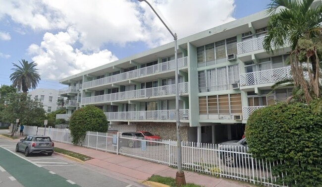 Charming Studio Apartment in the Heart of ... - Charming Studio Apartment in the Heart of ...