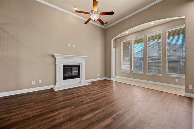 Foto del edificio - 334 Prairie Ridge Ln