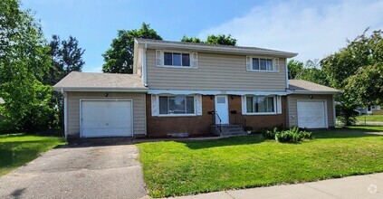 Building Photo - 7515 Cloman Way E